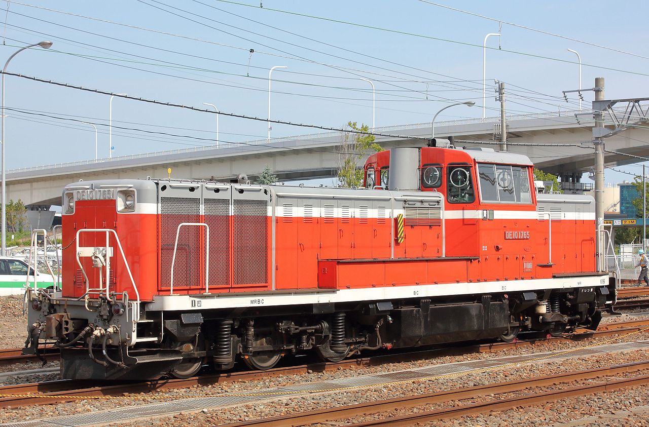 DE10 1765 (2015年9月1日 青森駅)